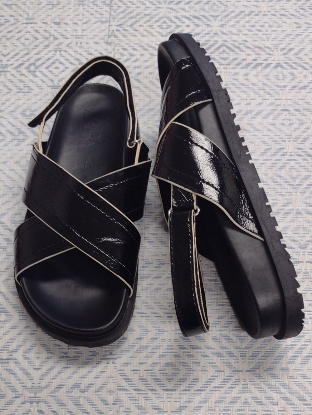 Zara Black Patent Cross-Strap Slingback Sandals,Comfortable and soft. - Picture 1 of 16
